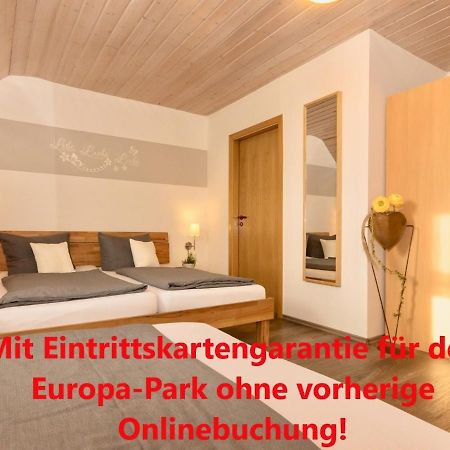 Готель Gastehaus Gluck Wir Haben Immer Eintrittskarten Fur Den Europa-Park Fur Sie! Руст Екстер'єр фото